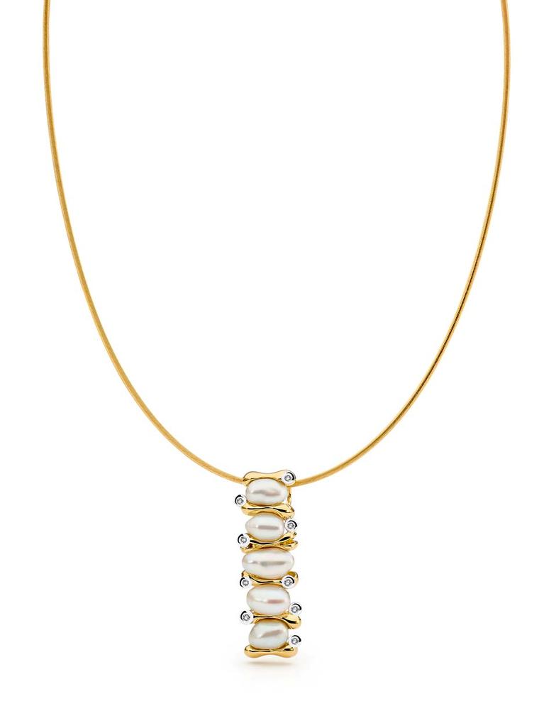 Linneys necklace in two-tone gold with Australian South Sea seedless pearls and diamonds.